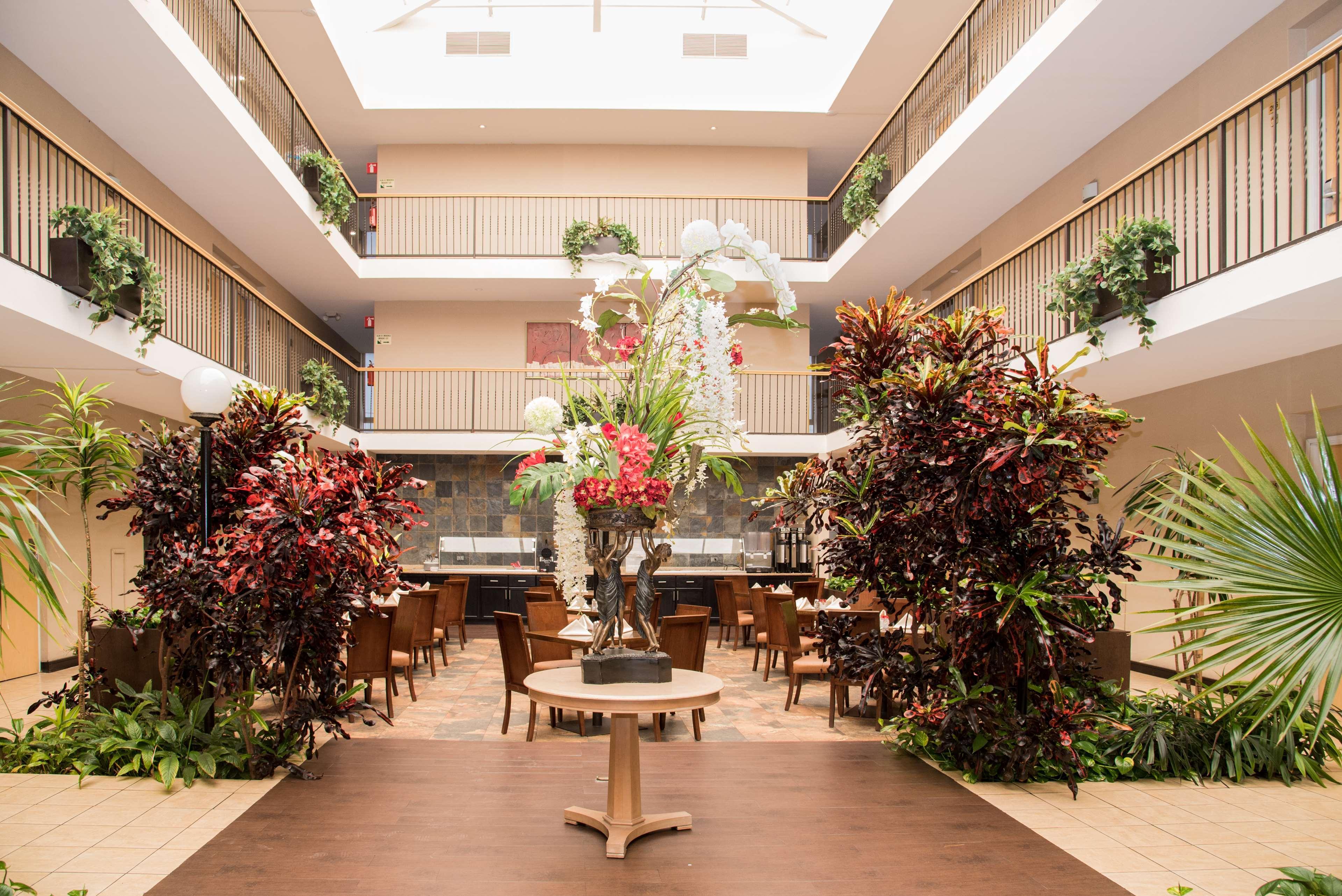 Best Western PLUS Monterrey Airport Apodaca Exterior foto