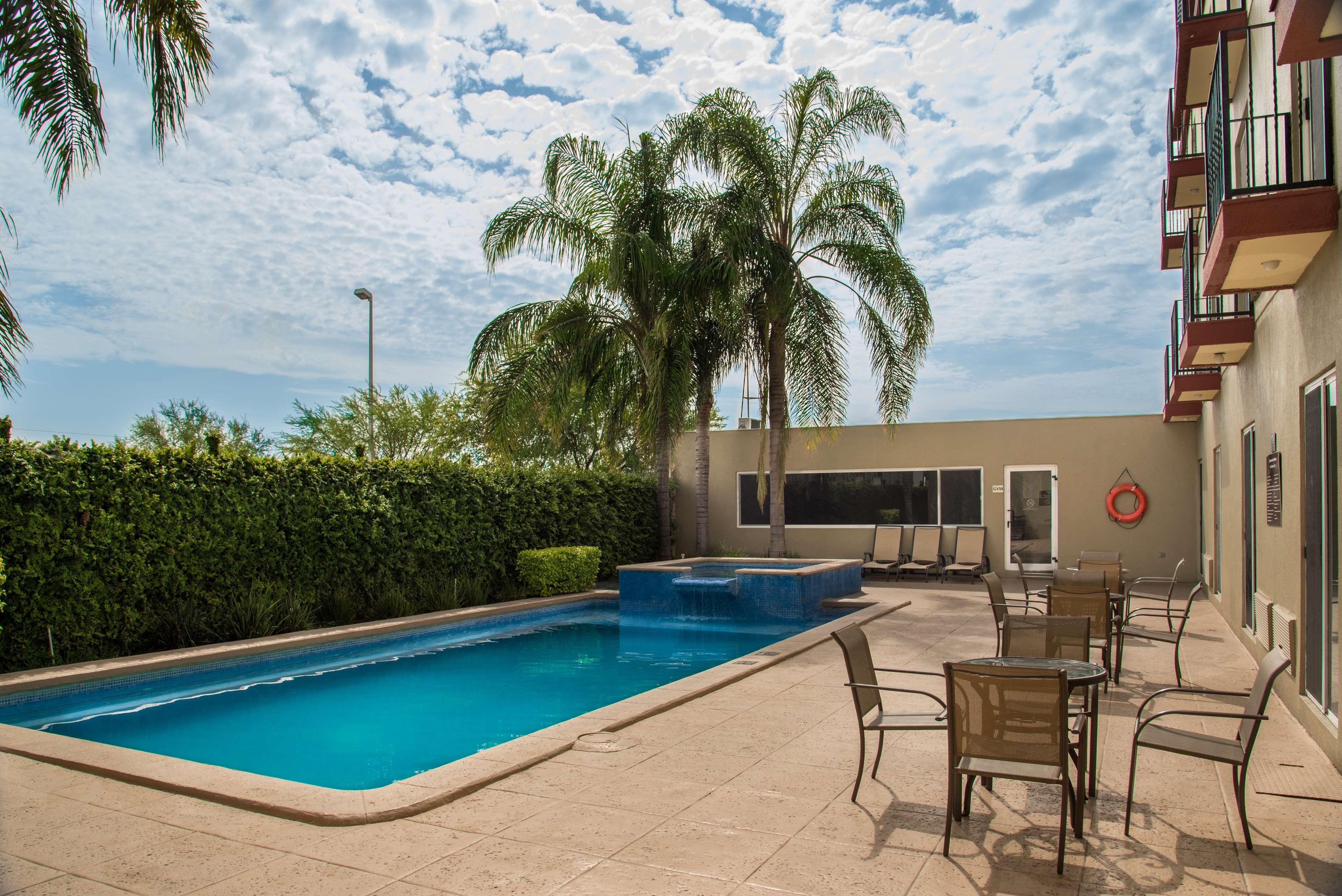 Best Western PLUS Monterrey Airport Apodaca Exterior foto
