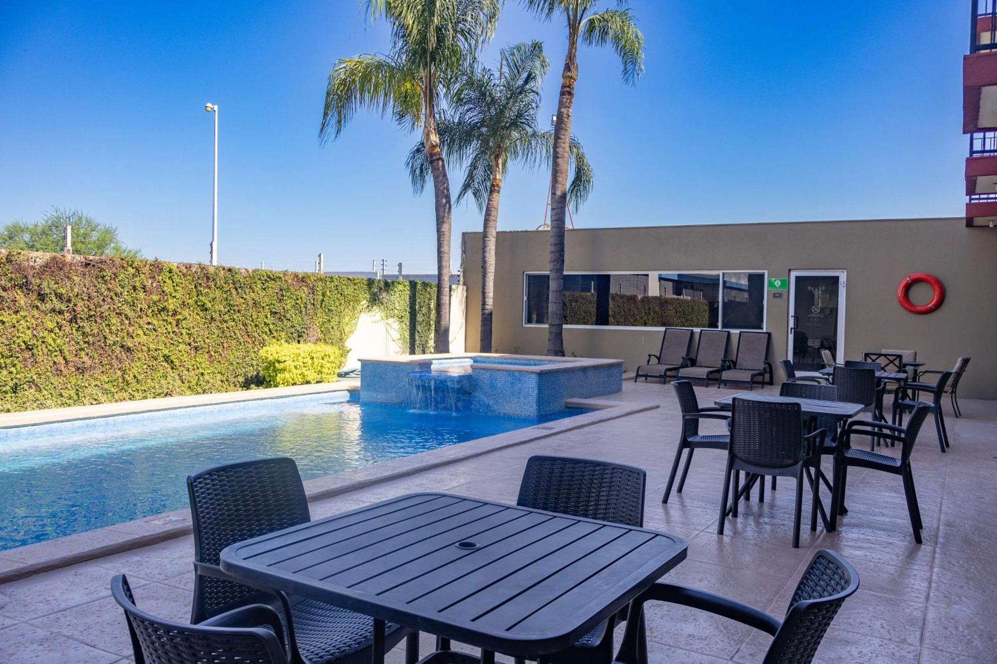 Best Western PLUS Monterrey Airport Apodaca Exterior foto